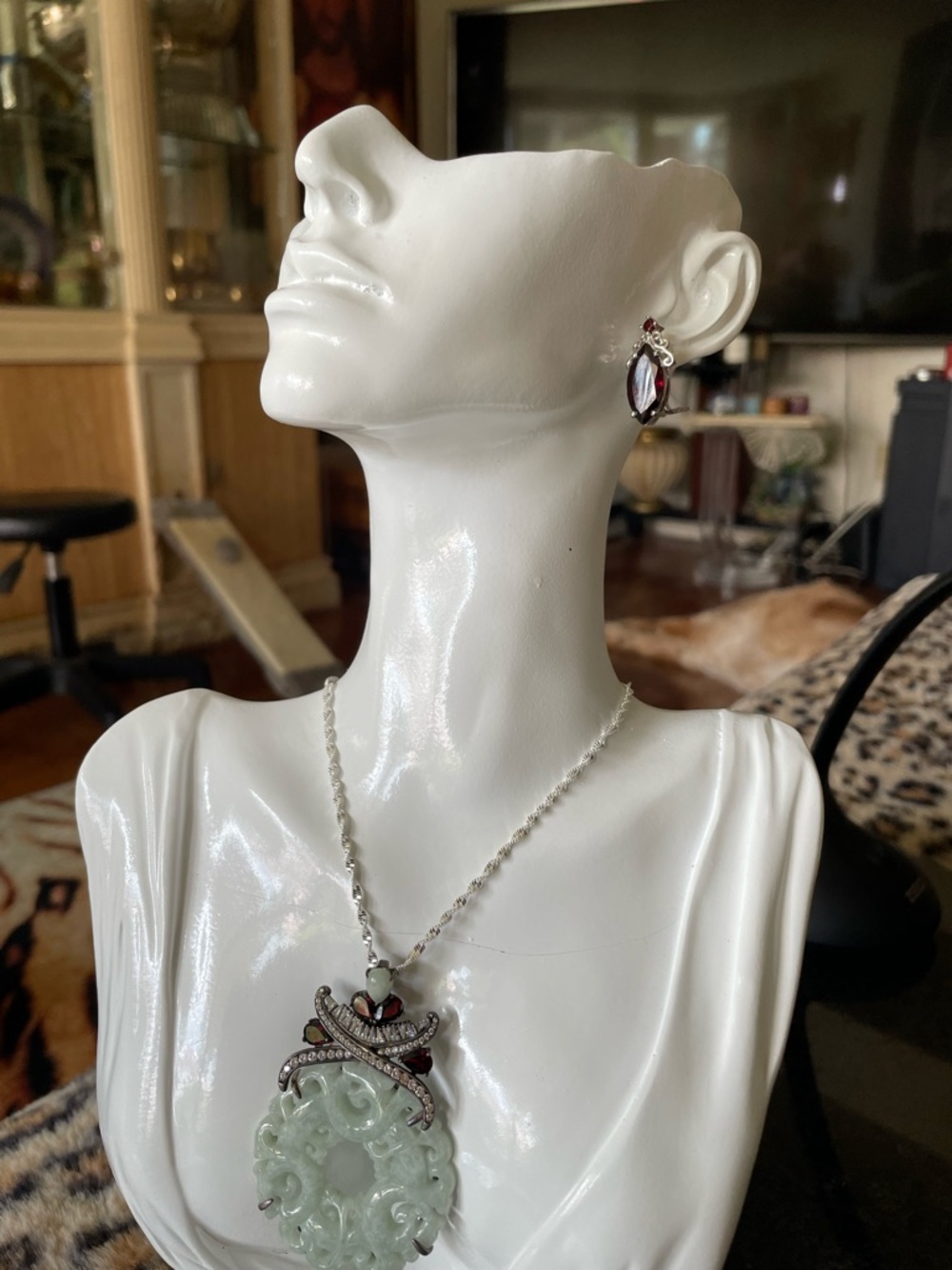 Sold - Picture 2 of 14